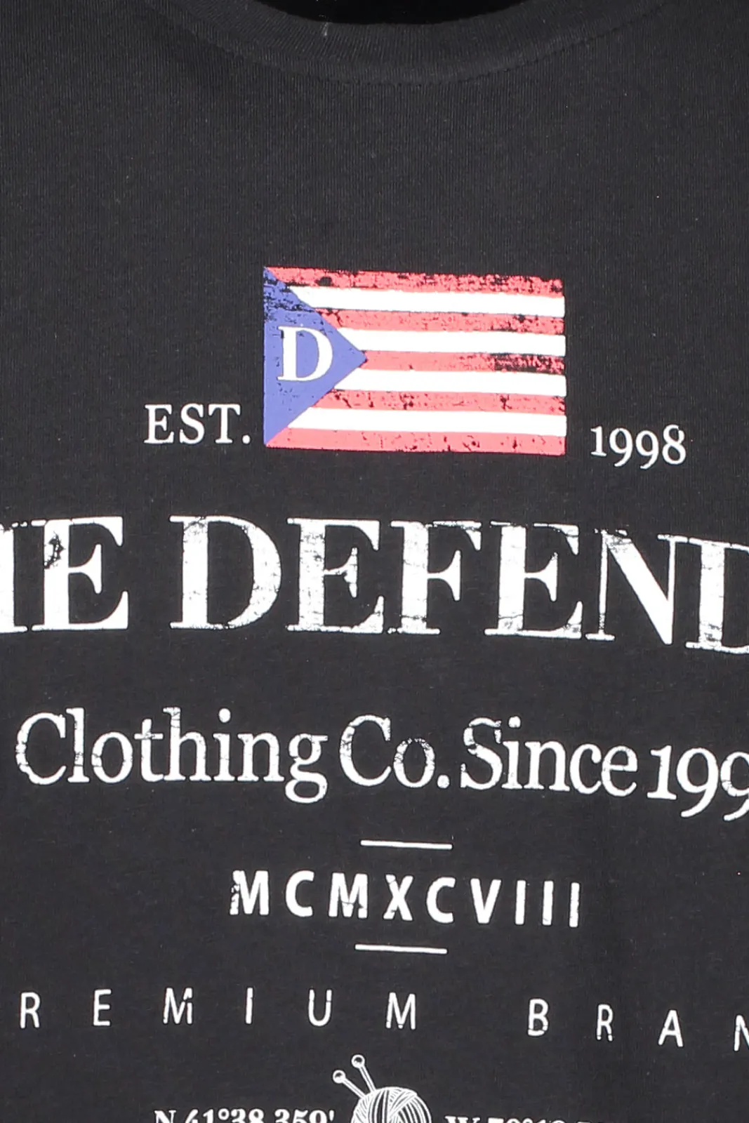 Fashion THE DEFENDER Clean Tee